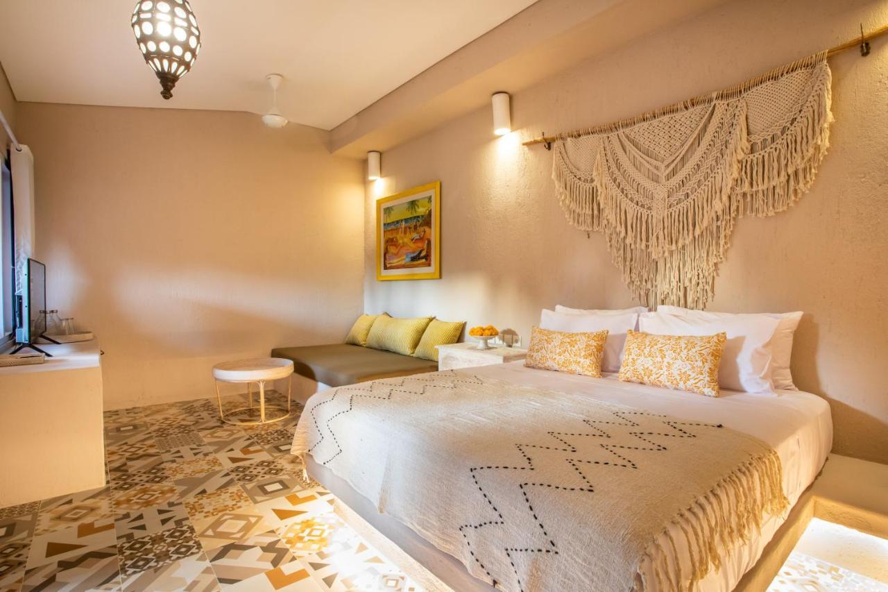 Bed and Breakfast Pinkprivate Sanur - For Cool Adults Only Екстер'єр фото